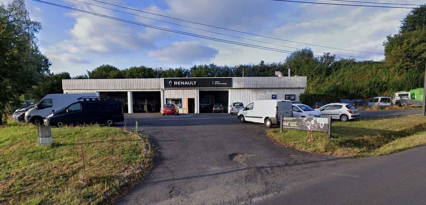 Garage du Pont de Laborie YTRAC3